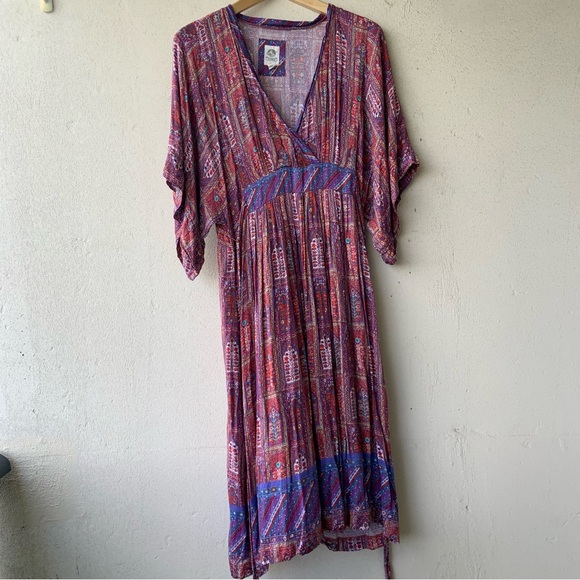Anthropologie lovely dress with bell sleeves. - Picture 6 of 13